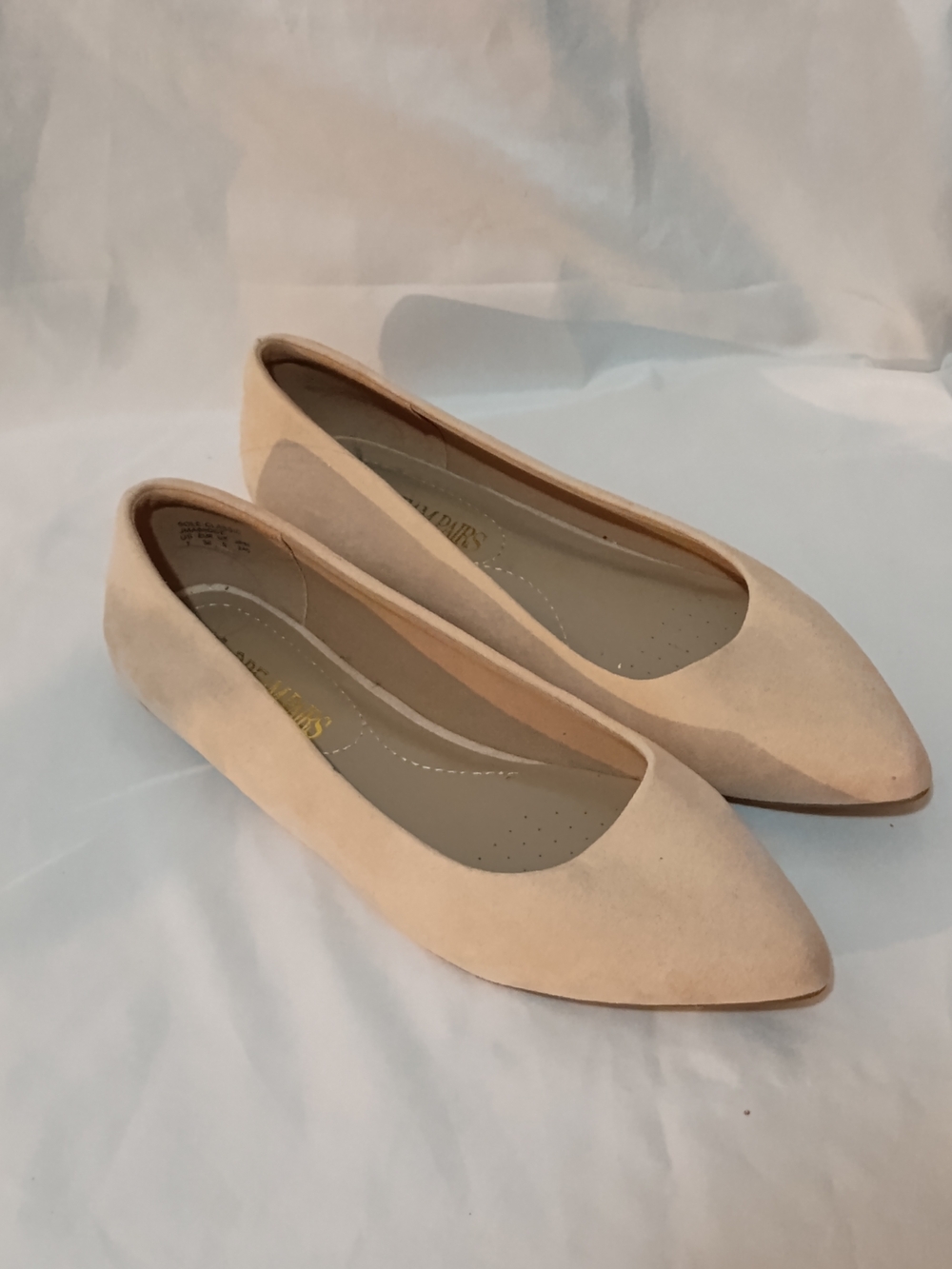 Dream Pairs Women's Nude Sued Like Pointed-Toe Ballet Flats Size 7